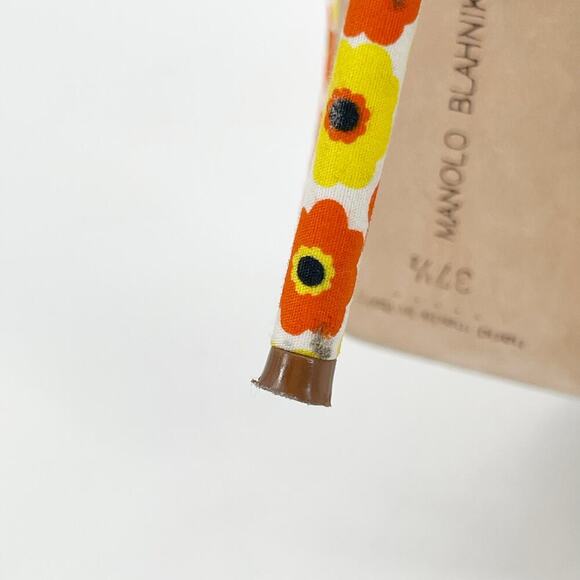 Manolo Blahnik Yellow Orange Floral Cotton BB Pointed Toe Stiletto Heels IT 37.5 - Picture 10 of 13